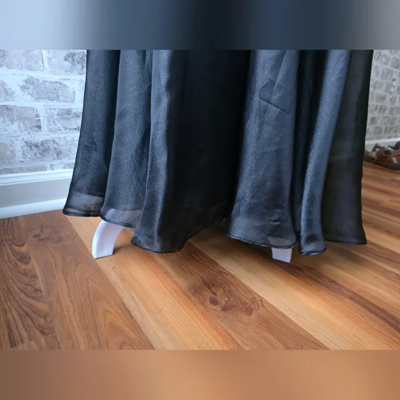 NWT Mac Duggal Plunging Ruffled Rosette A-Line Cocktail Dress Size 16 - Picture 5 of 15